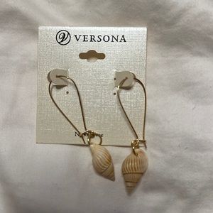 Seashell earrings